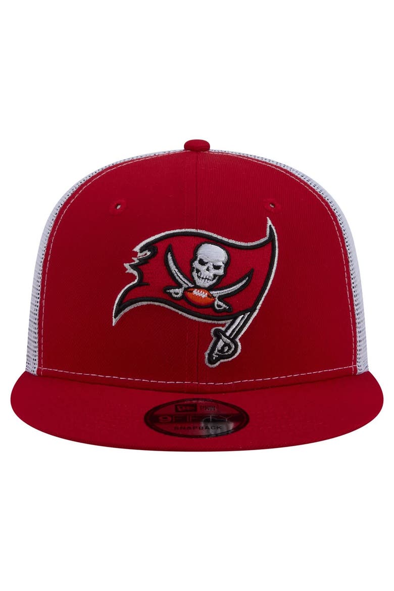 Men's New Era  Red Tampa Bay Buccaneers Core Team 9FIFTY Trucker Snapback Hat, Alternate, color, Red