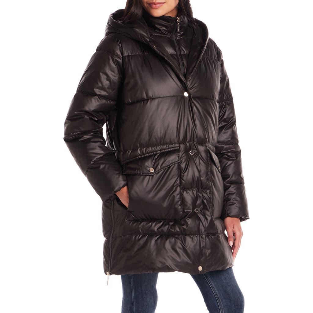 Gallery Hooded Puffer Jacket In Black