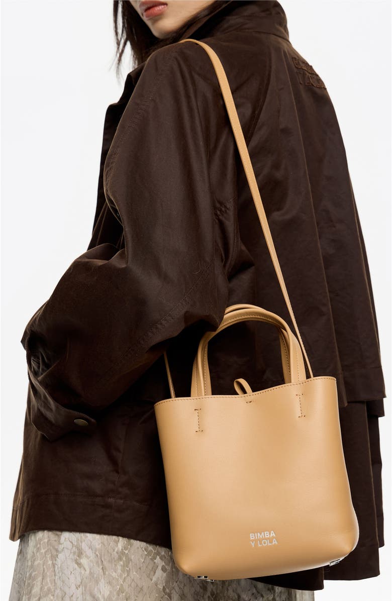 Bimba y Lola Small Leather Chihuahua Bag, Alternate, color, Desert