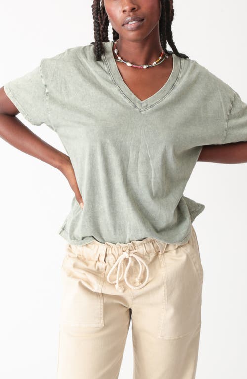 Electric & Rose Chase V-neck T-shirt In Green