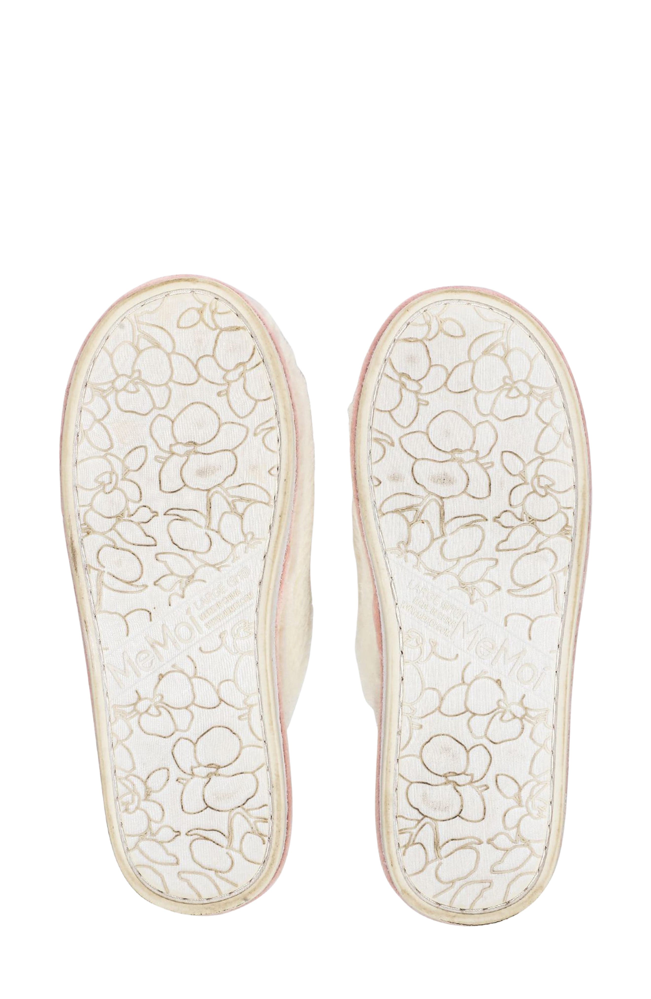 MeMoi 3D Heart Plush Faux Fur Slipper, Alternate, color, Ivory