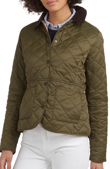 Barbour Deveron Quilted Buttoned Jacket