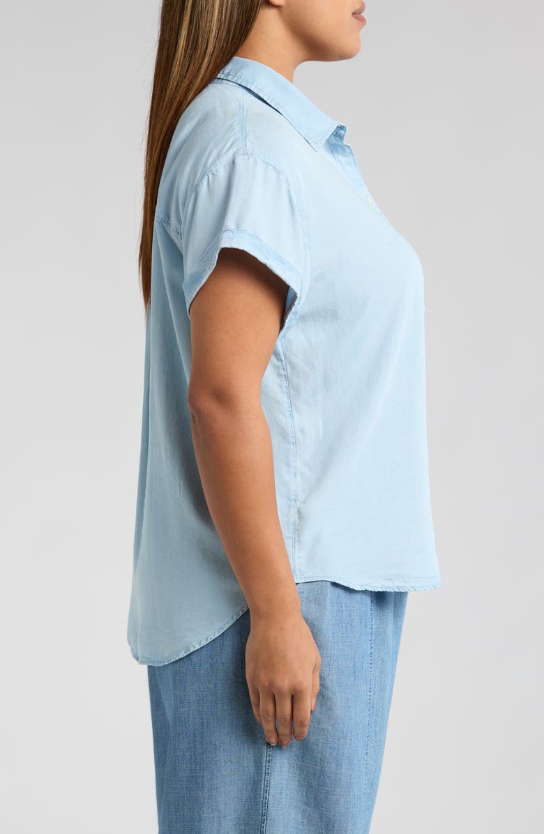 Caslon<sup>®</sup> Cotton Chambray Camp Shirt, Alternate, color, Light Wash