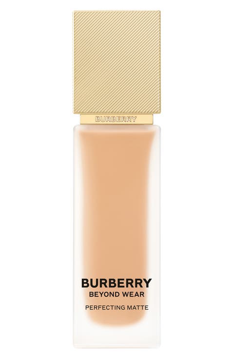 Beyond Wear Perfecting Matte Foundation