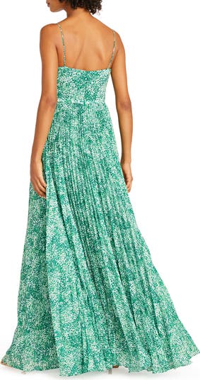 ML Monique Lhuillier Sylvia Pleated Chiffon Gown | Nordstrom
