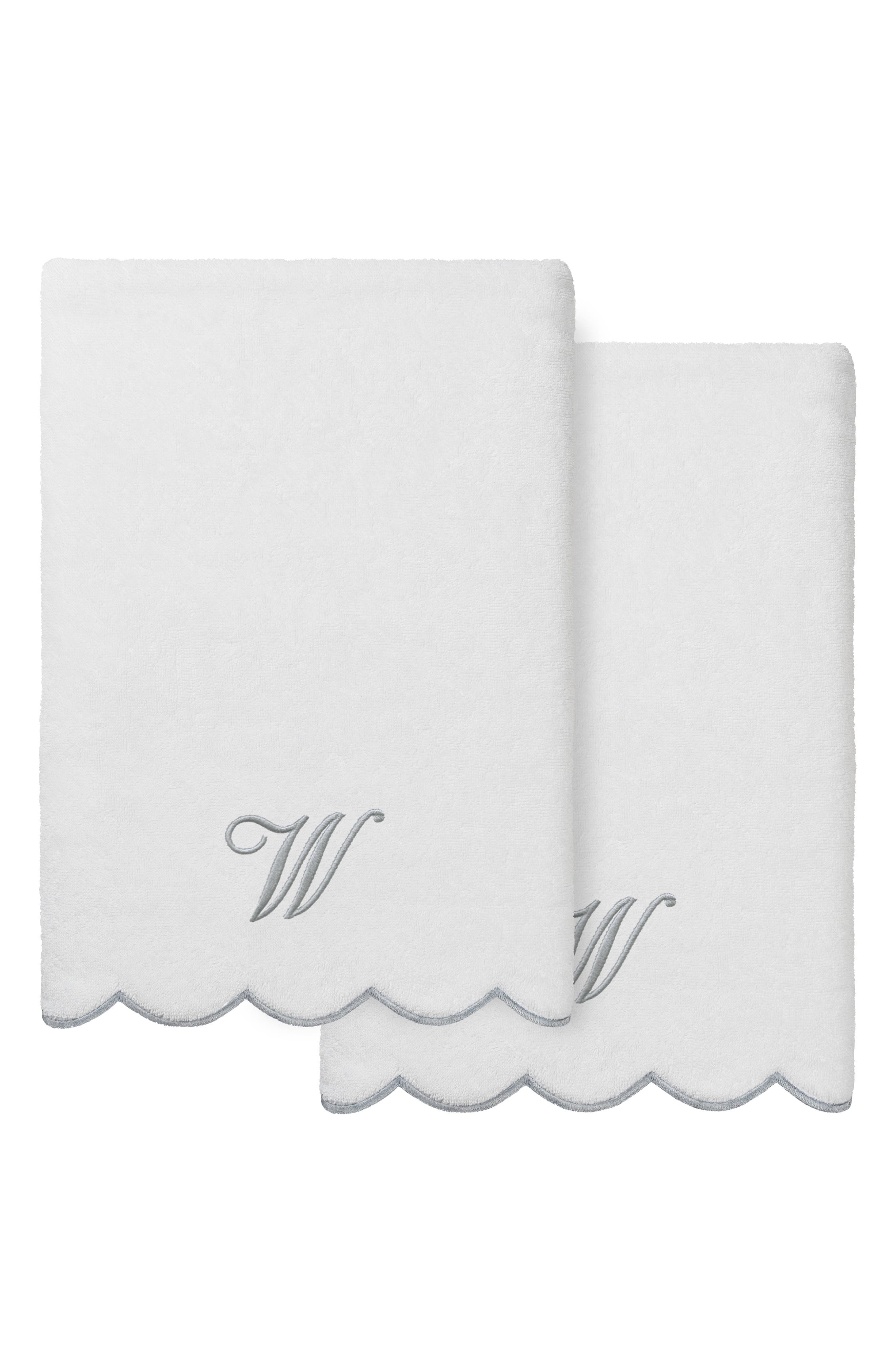 Adornia Scalloped 2-Piece Personalized Bath Towel Set