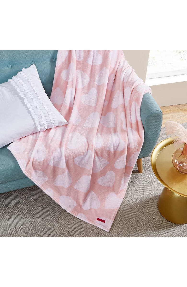 Betsey Johnson Dotted Heart Throw Blanket, Alternate, color, Light Pastel Pink