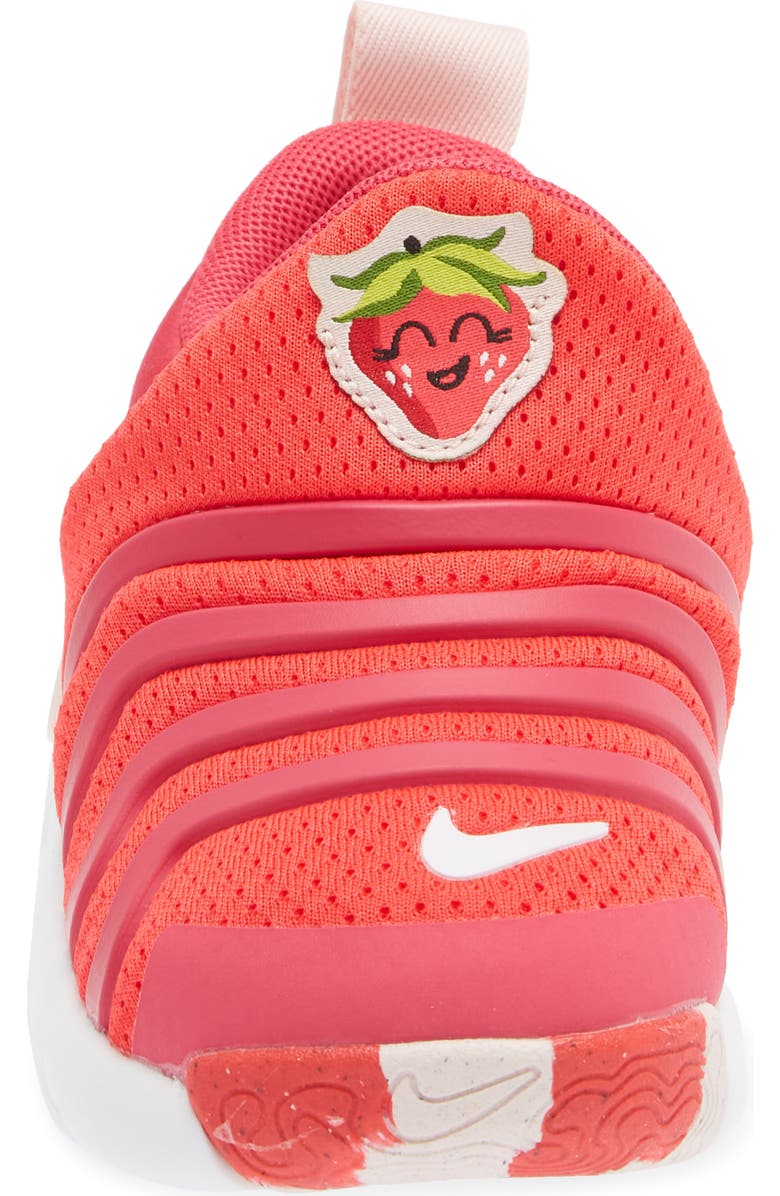 Nike Dynamo Go Sneaker, Alternate, color,