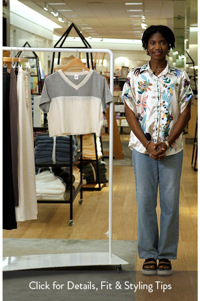 Contrast V-Neck Crop Jersey T-Shirt video