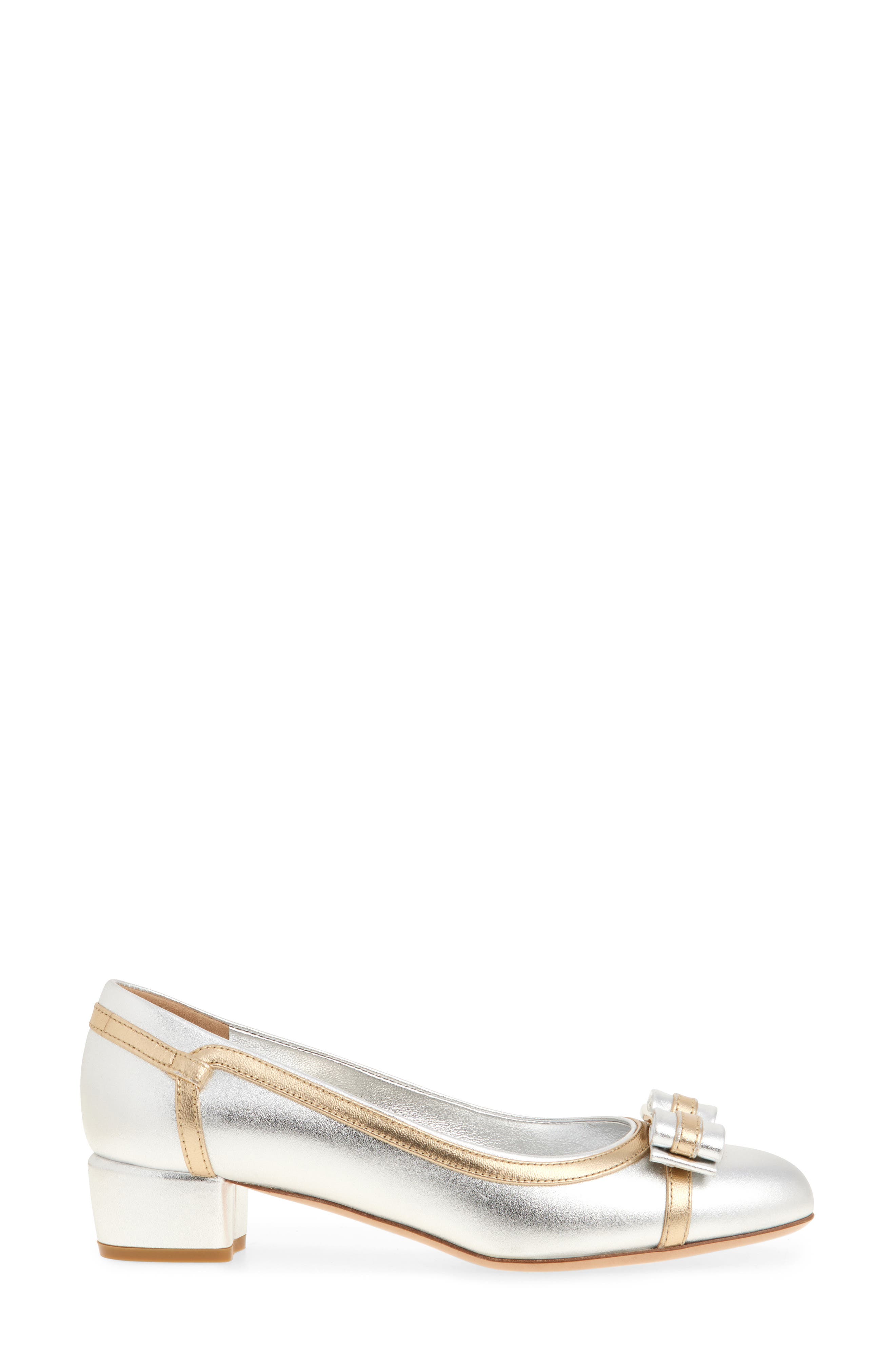 FERRAGAMO Vara Bow Pump, Alternate, color, 