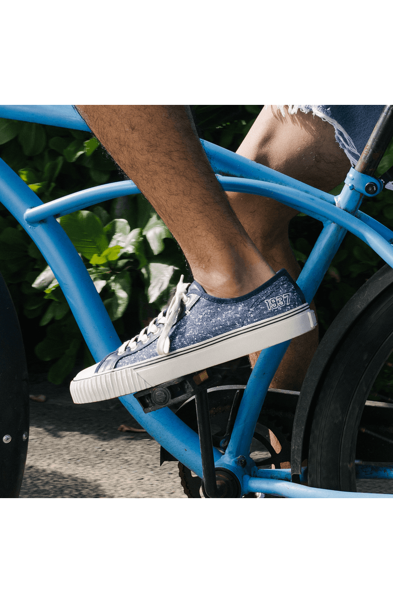 P.F. Flyers Center Game Day 1937 Low-Top Sneaker, Alternate, color, Navy