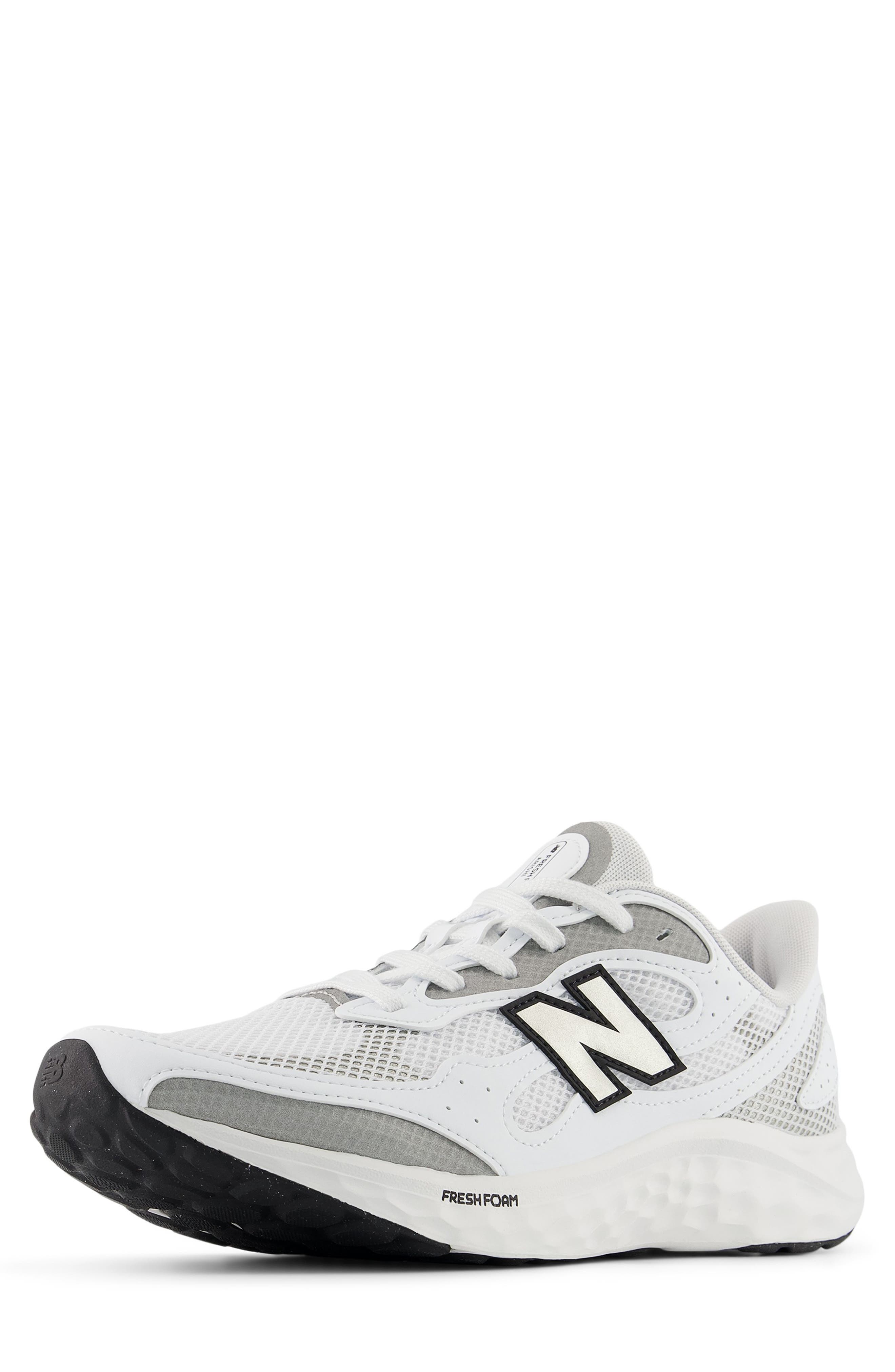 New Balance Fresh Foam Arishi v4 Running Shoe, Alternate, color, Nb 103 White/ Silver Metallic