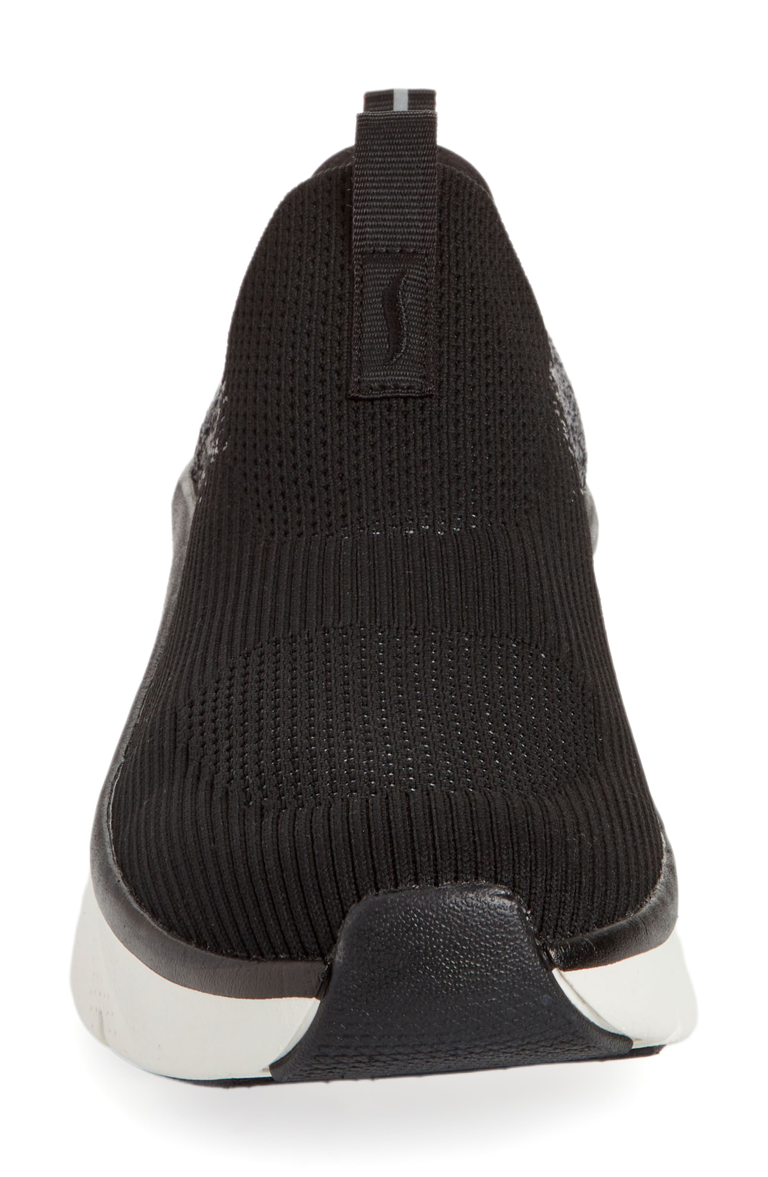 SKECHERS Arch Fit D'Lux Slip-On Sneaker, Alternate, color, 