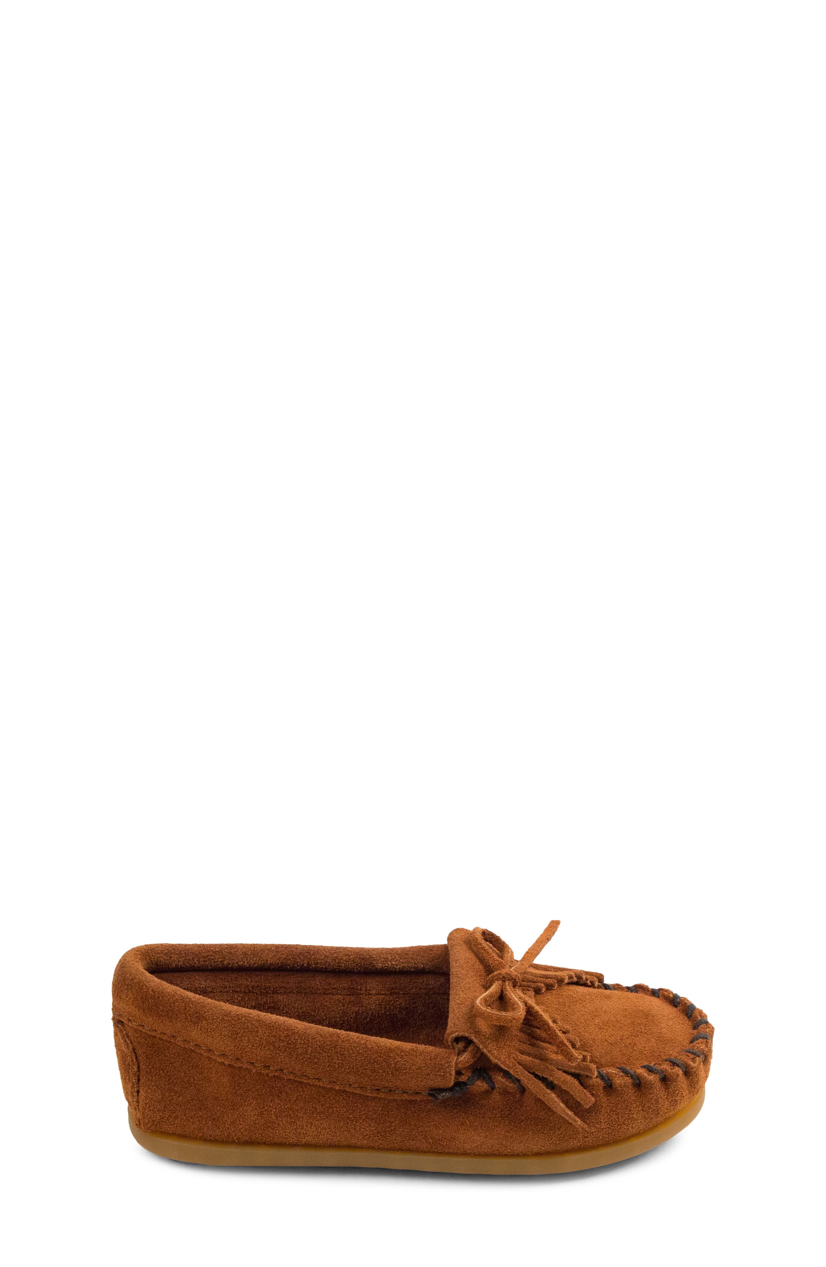 Minnetonka Kilty Driving Shoe, Alternate, color, Brown