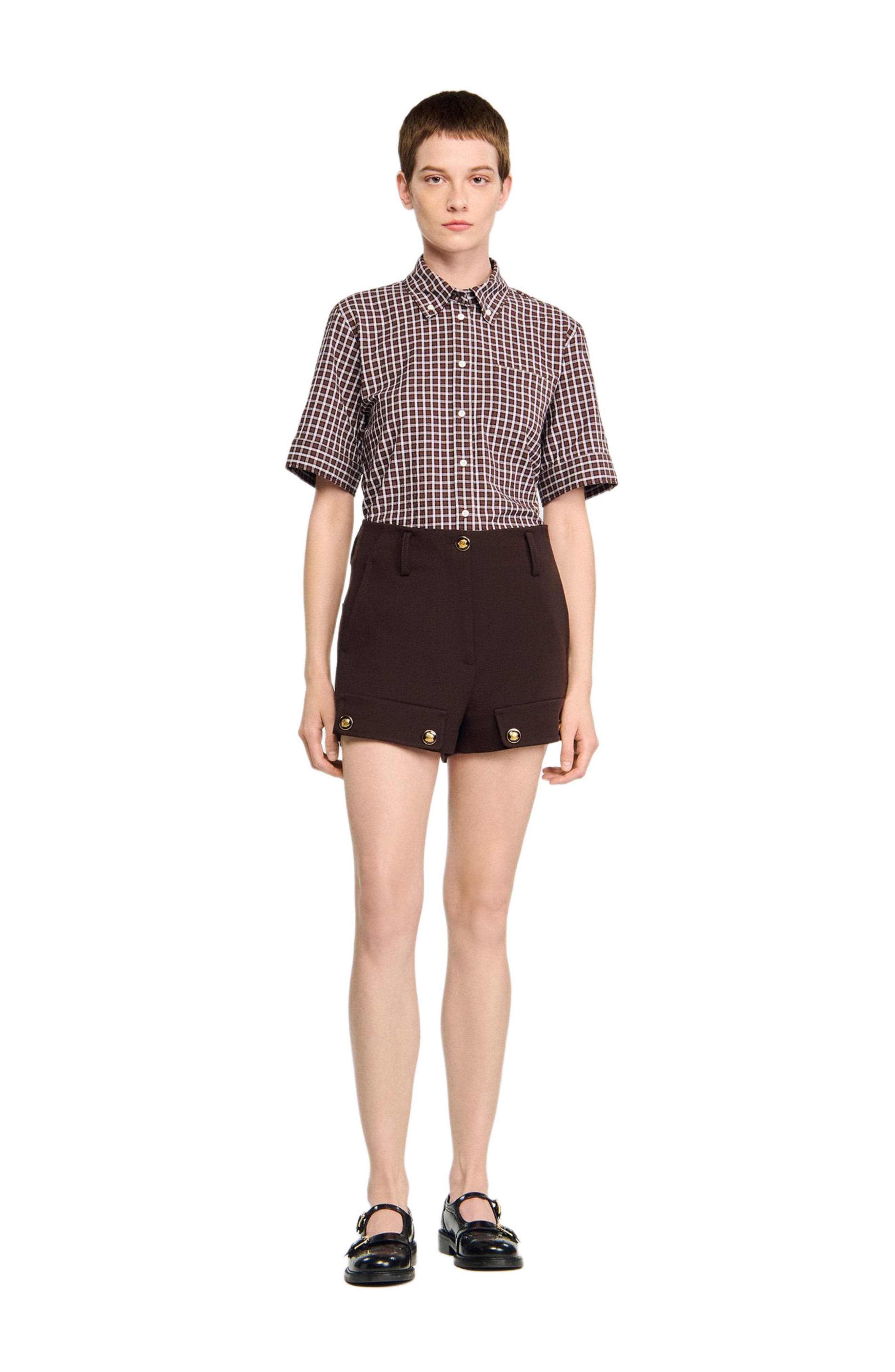 Buttoned carpenter shorts