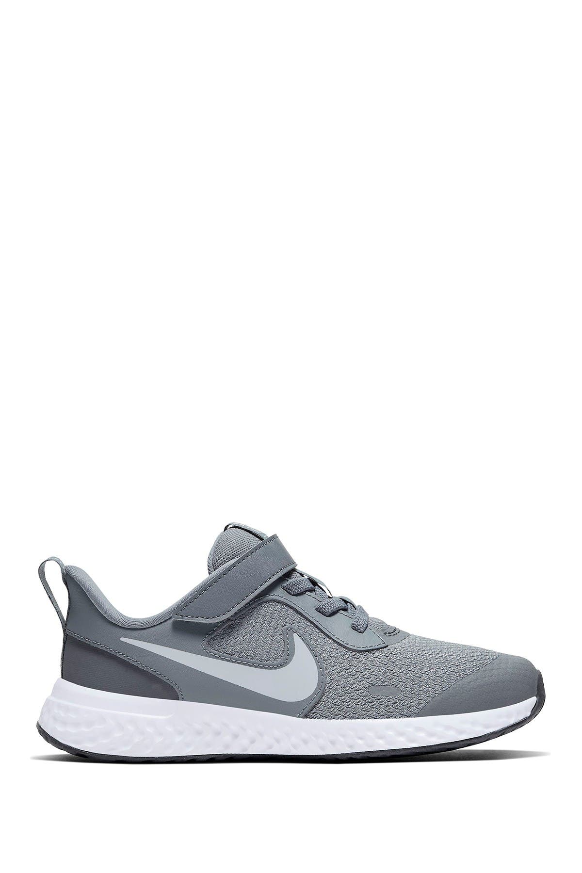Nike Revolution 5 PSV Running Shoe | Nordstromrack