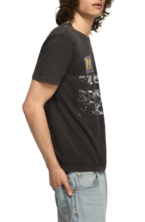 MTV Moon Man Graphic T-Shirt