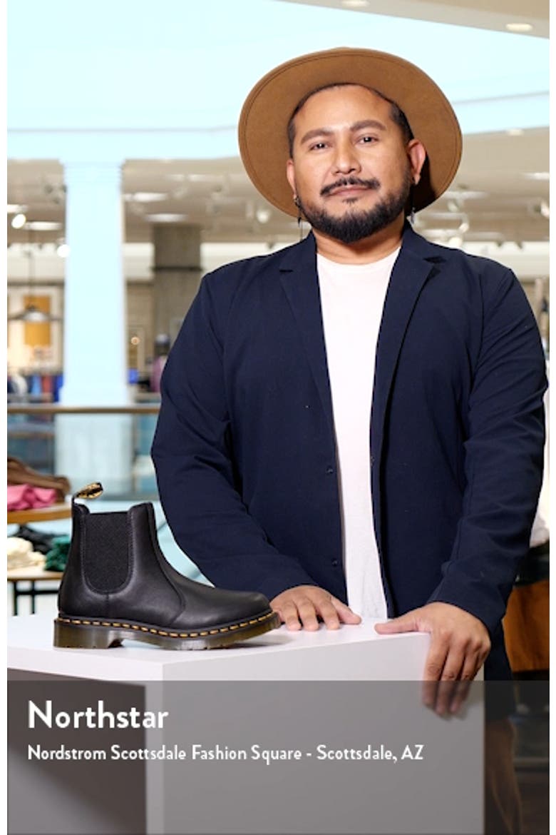 2976 Chelsea Boot video