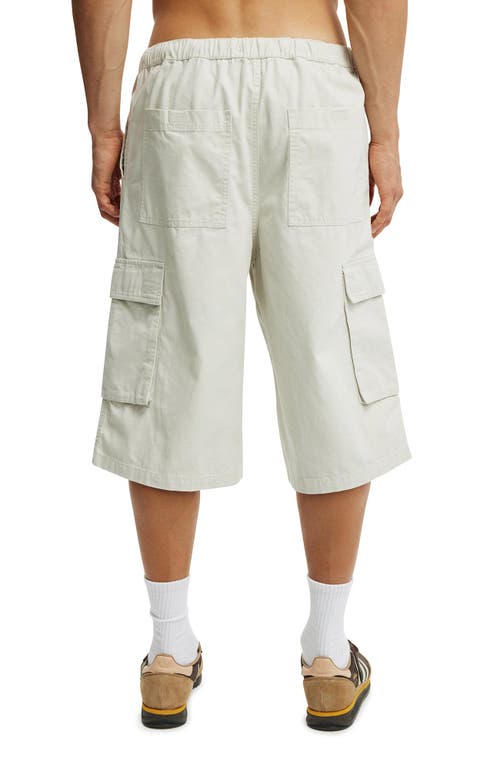 COTTON ON SUPER BAGGY CARGO SHORT
