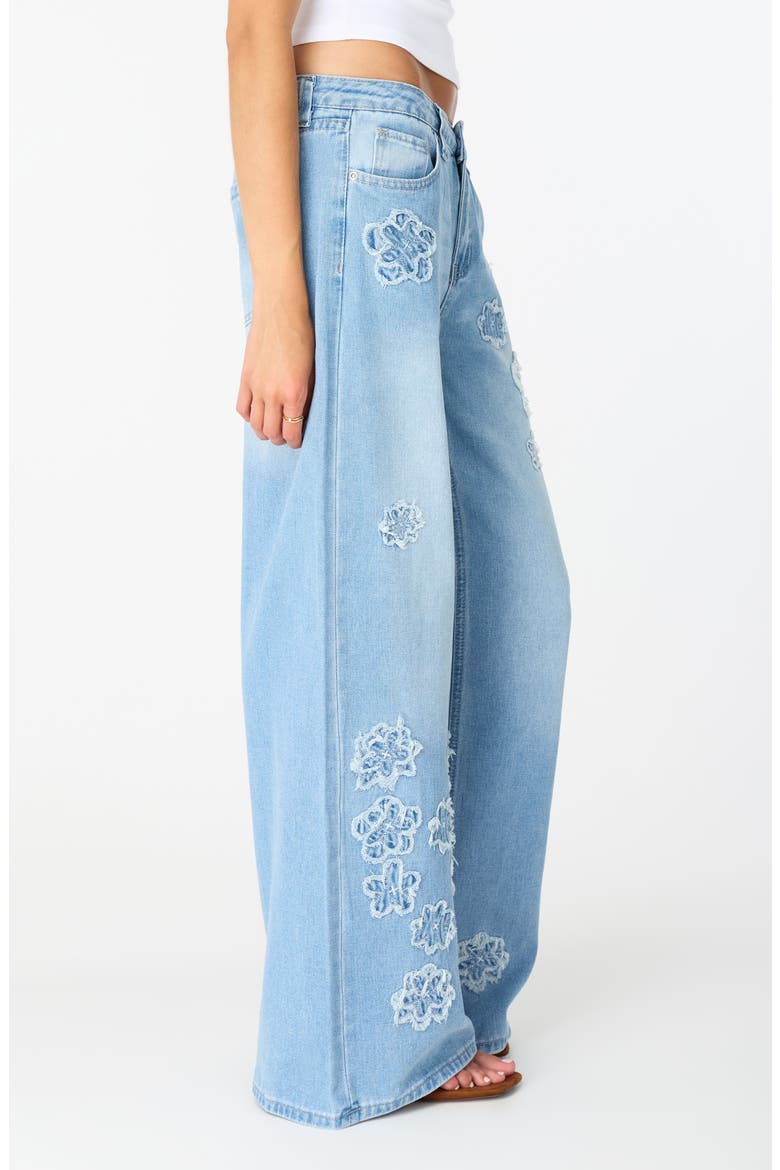Maya Floral Appliqué Mid Rise Ultra Wide Leg Jeans, Alternate, color, VINTAGE WASH