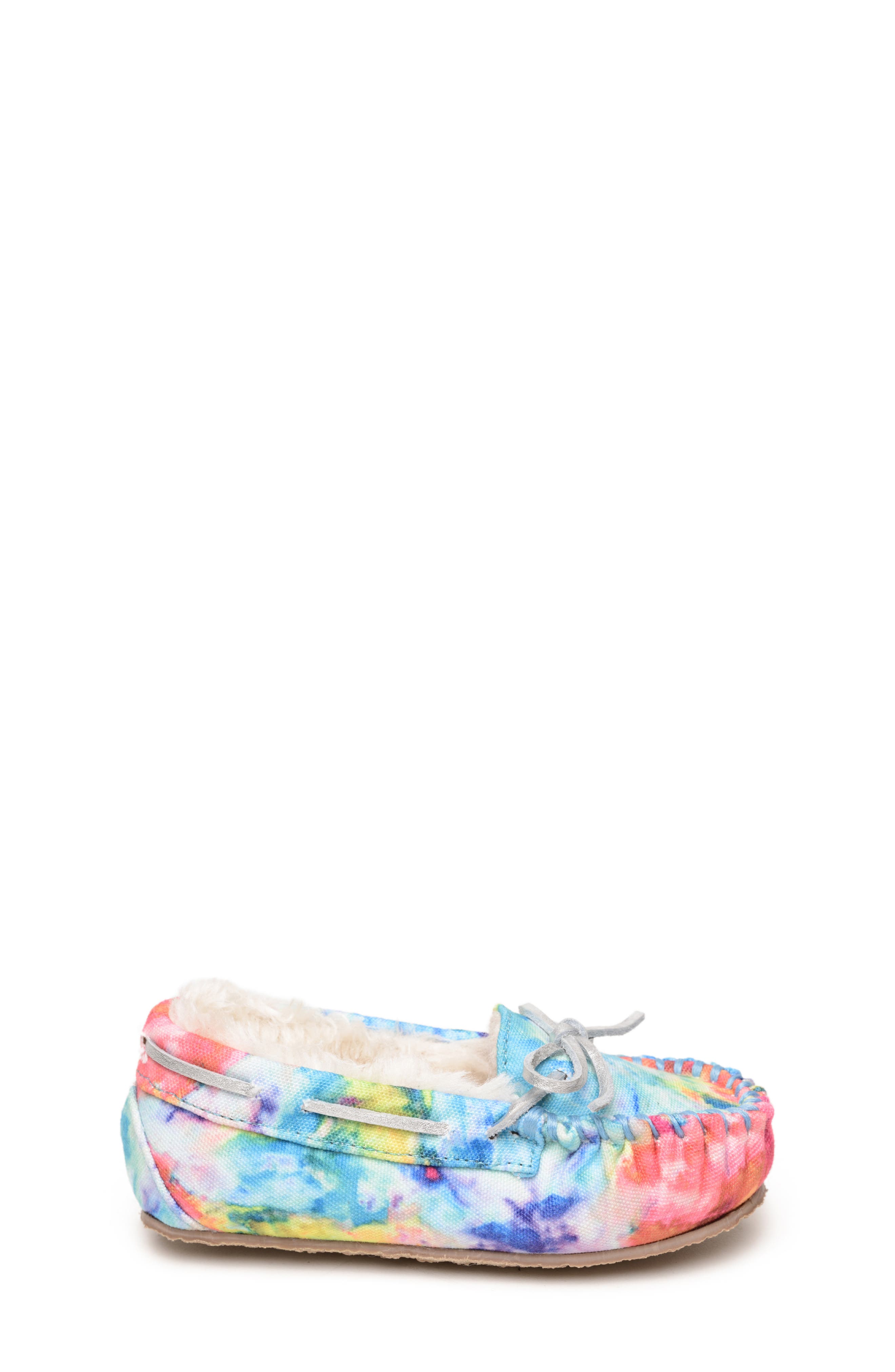 Minnetonka Cassie Tie Dye Slipper, Alternate, color, Bright Blue Splash