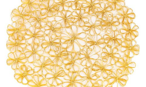Tiramisu Petal Cluster Lace Metal Placemat In Gold