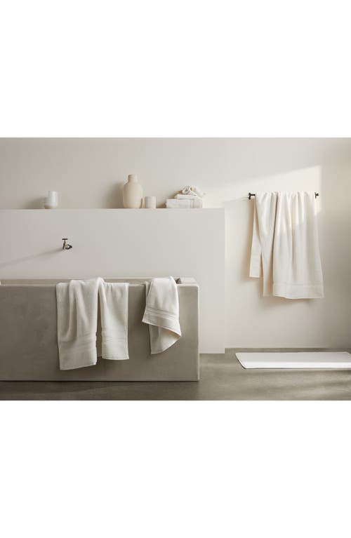 Parachute Classic Turkish Cotton Tub Mat In Neutral