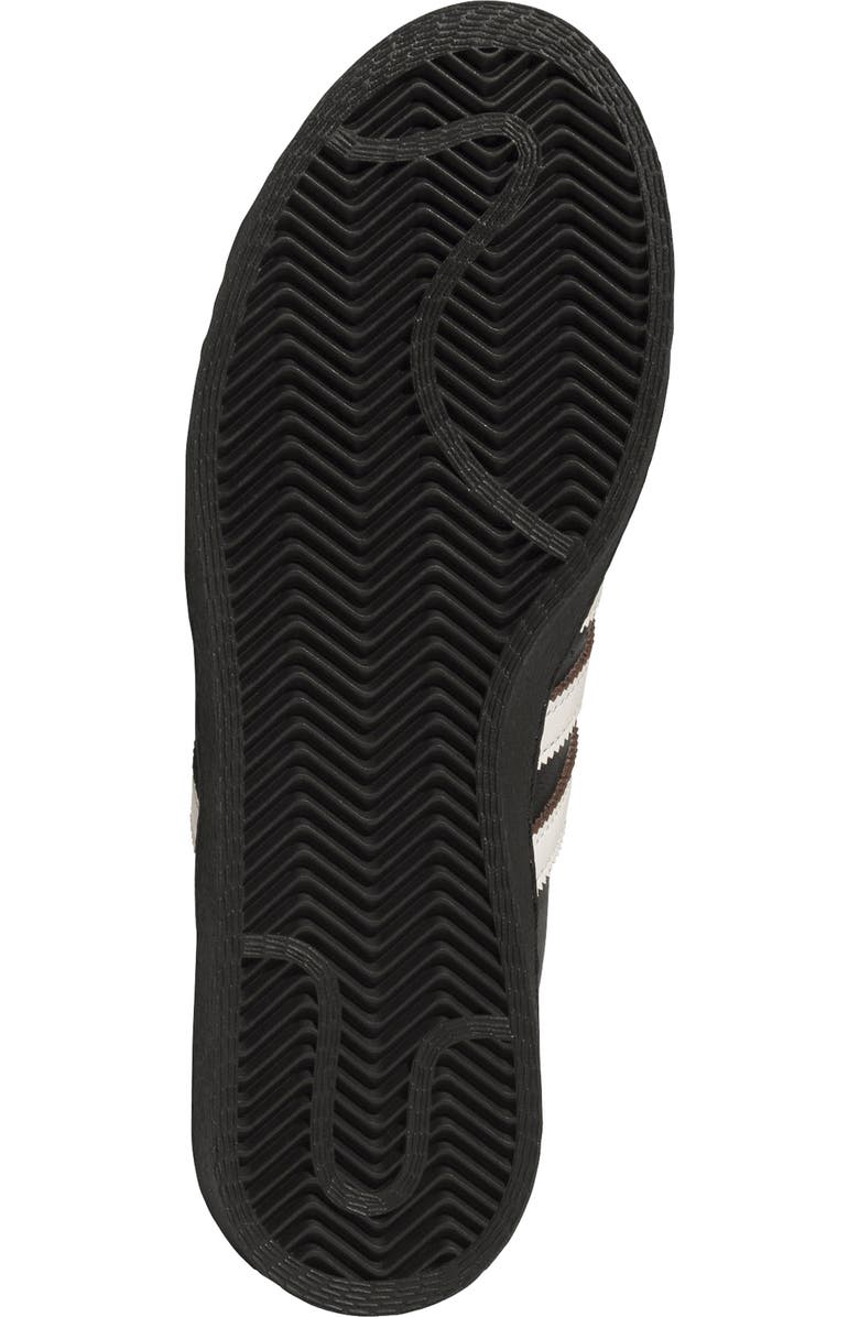 adidas Gender Inclusive Jabbar Half Shell OG Sneaker, Alternate, color, Black/ Off White/ Gold Met