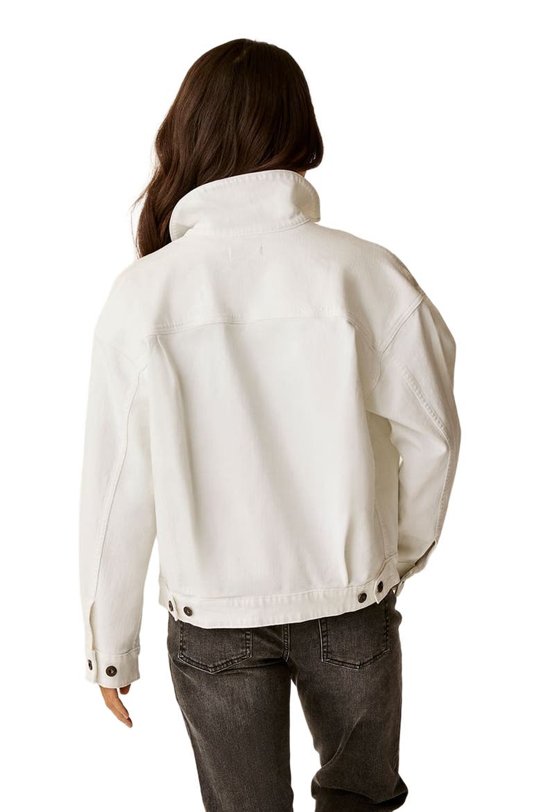Axel Trucker, Alternate, color, White