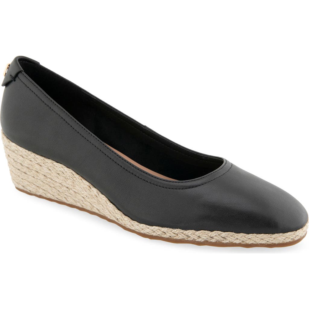 AEROSOLES AEROSOLES ROMA WEDGE PUMP