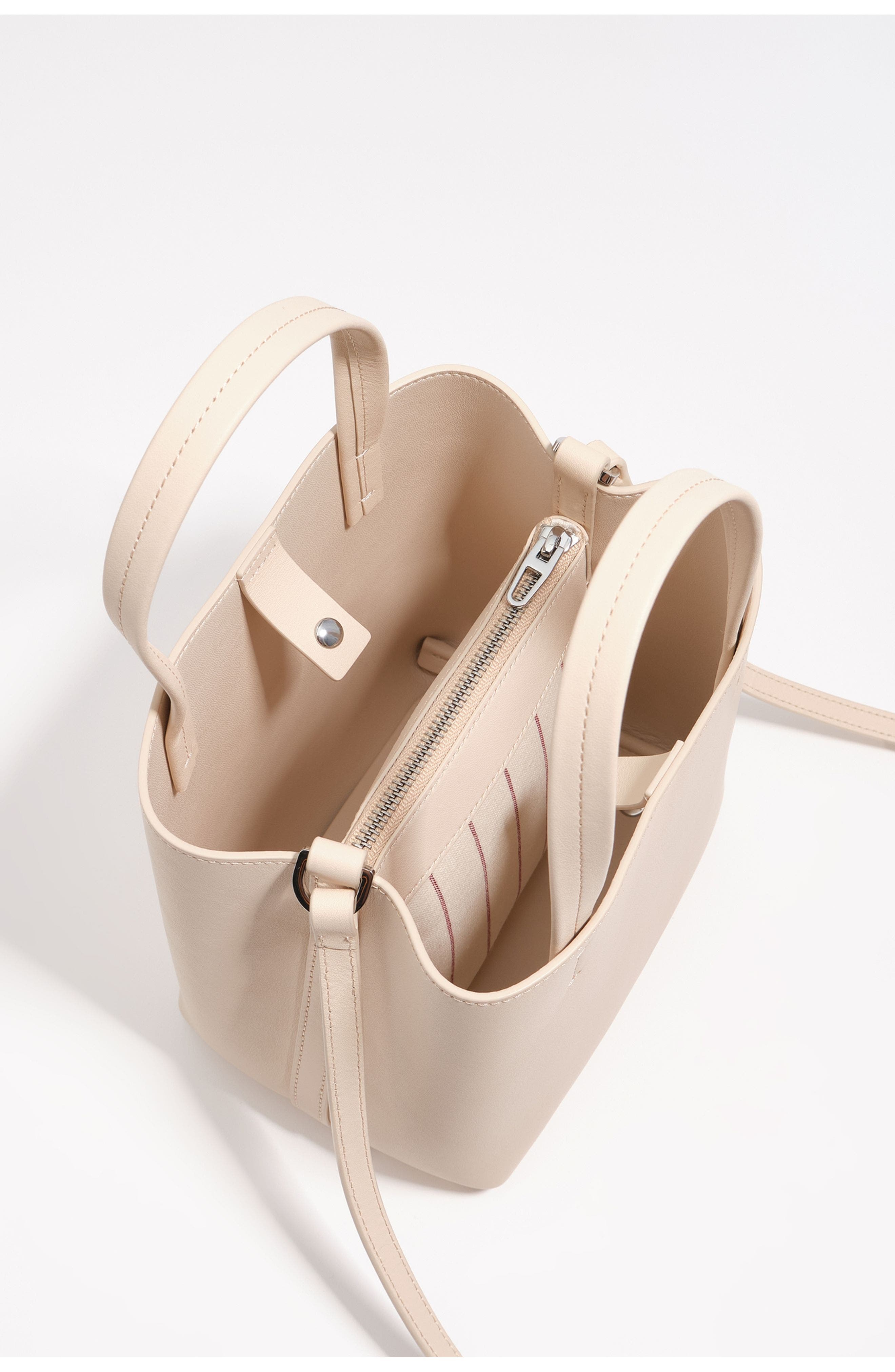 Bimba y Lola Small leather Chihuahua Bag SS26, Alternate, color, Sand