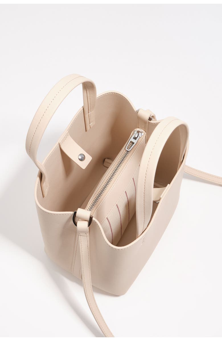 Bimba y Lola Small leather Chihuahua Bag SS26, Alternate, color, Sand