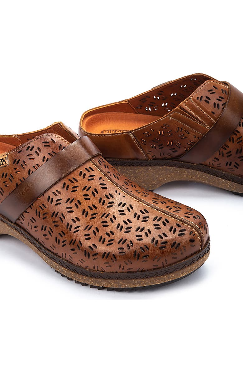 PIKOLINOS Granada Wow Perforated Clog, Alternate, color,