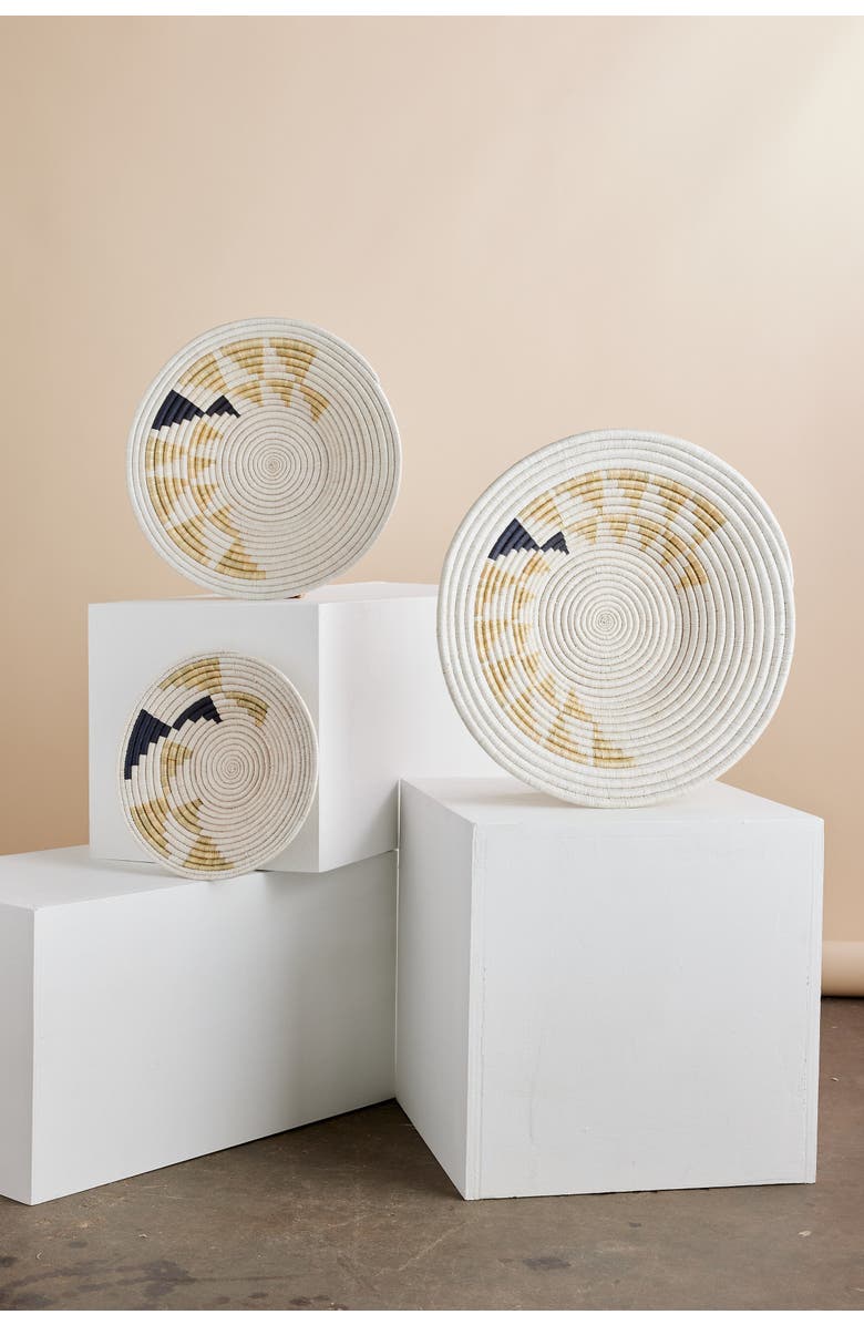 kanju Interiors Inyabu Wall Basket, Main, color, Natural