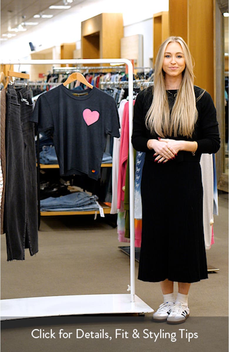 Glitter Heart Crop T-Shirt, sales video thumbnail