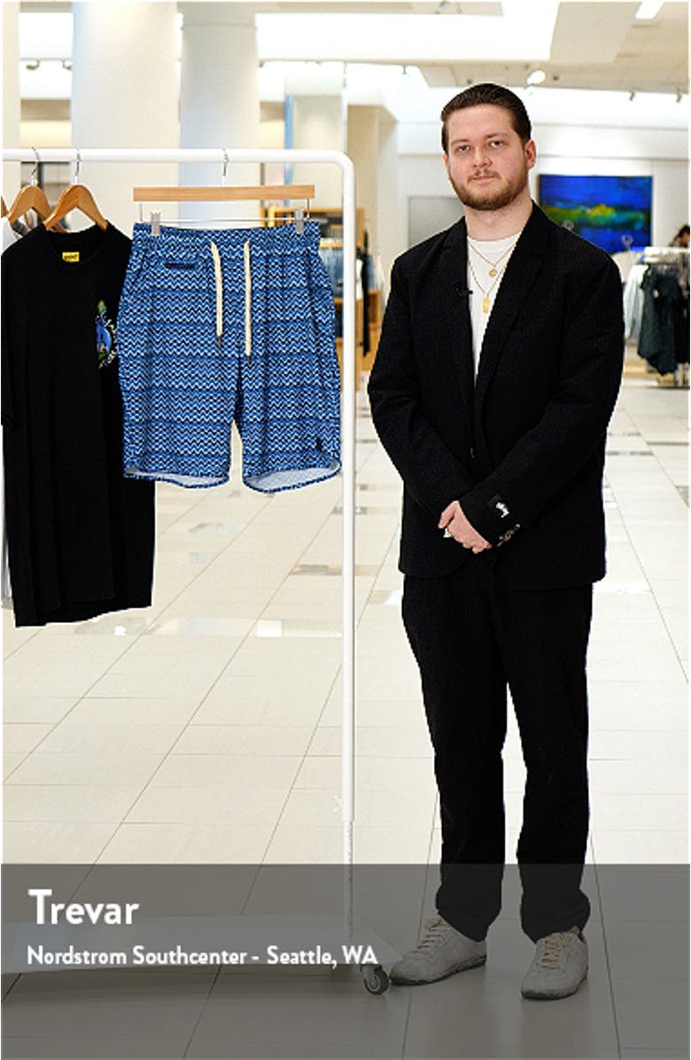 Men's Windjammer Zigzag Print Hybrid Shorts, sales video thumbnail