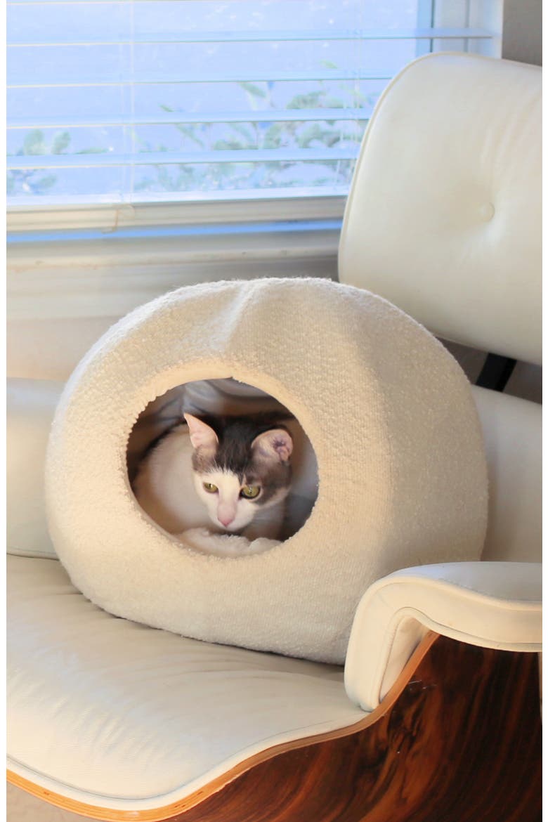 Moon Pet Cave, Alternate, color, WHITE