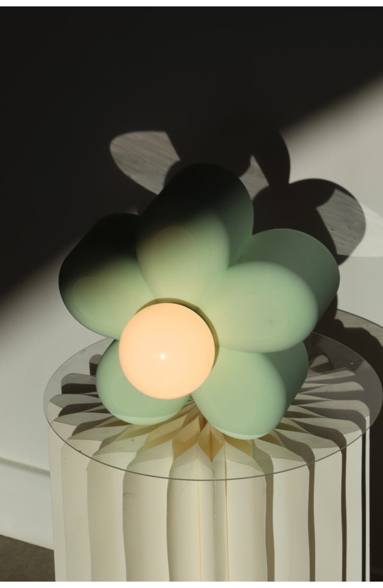 Sofiest Designs Daisy Lamp, Alternate, color, Tea Green