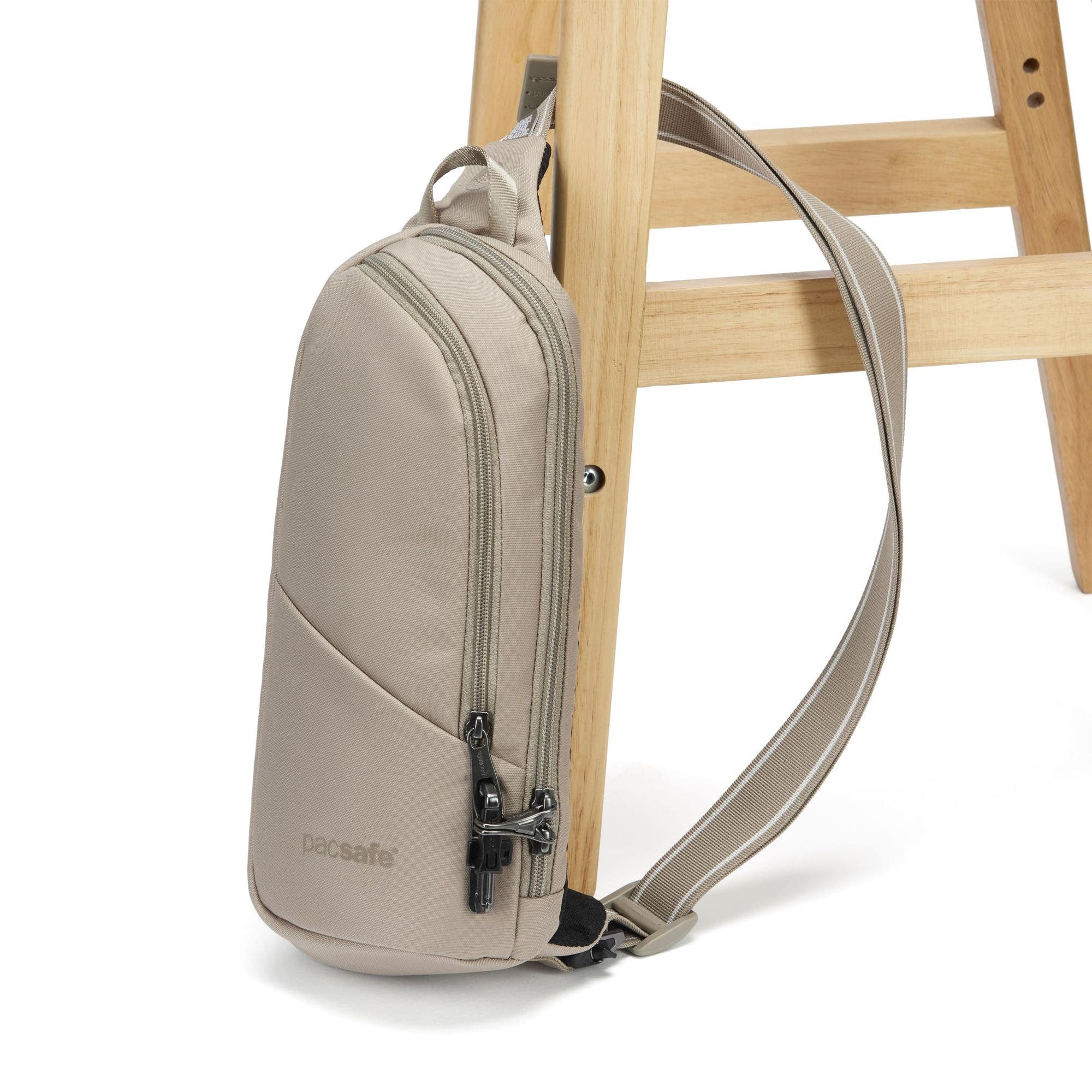 Vibe 150 Action Sling Pack, Alternate, color, Beige