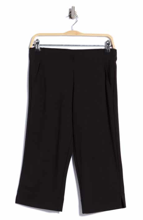 Pull-On Capri Pants