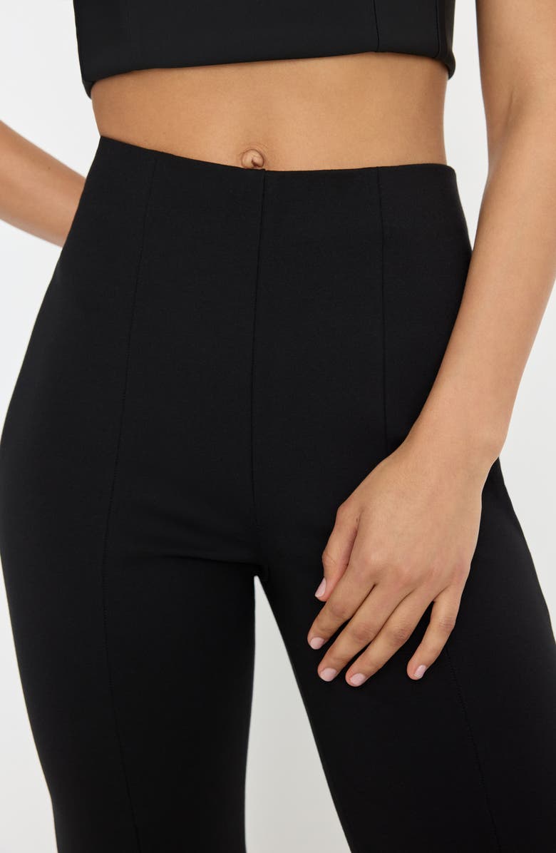 Good American Soft Stretch Pull-On Ponte Capris, Alternate, color, Black001