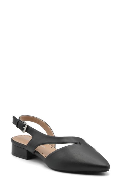 Pasca Pointed Toe Flat (Women)