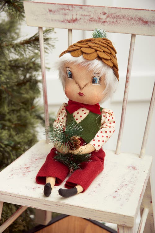 Gallerie Ii Hammond Pinecone Boy Joe Spencer Gathered Traditions Christmas Art Doll Figure In Multi