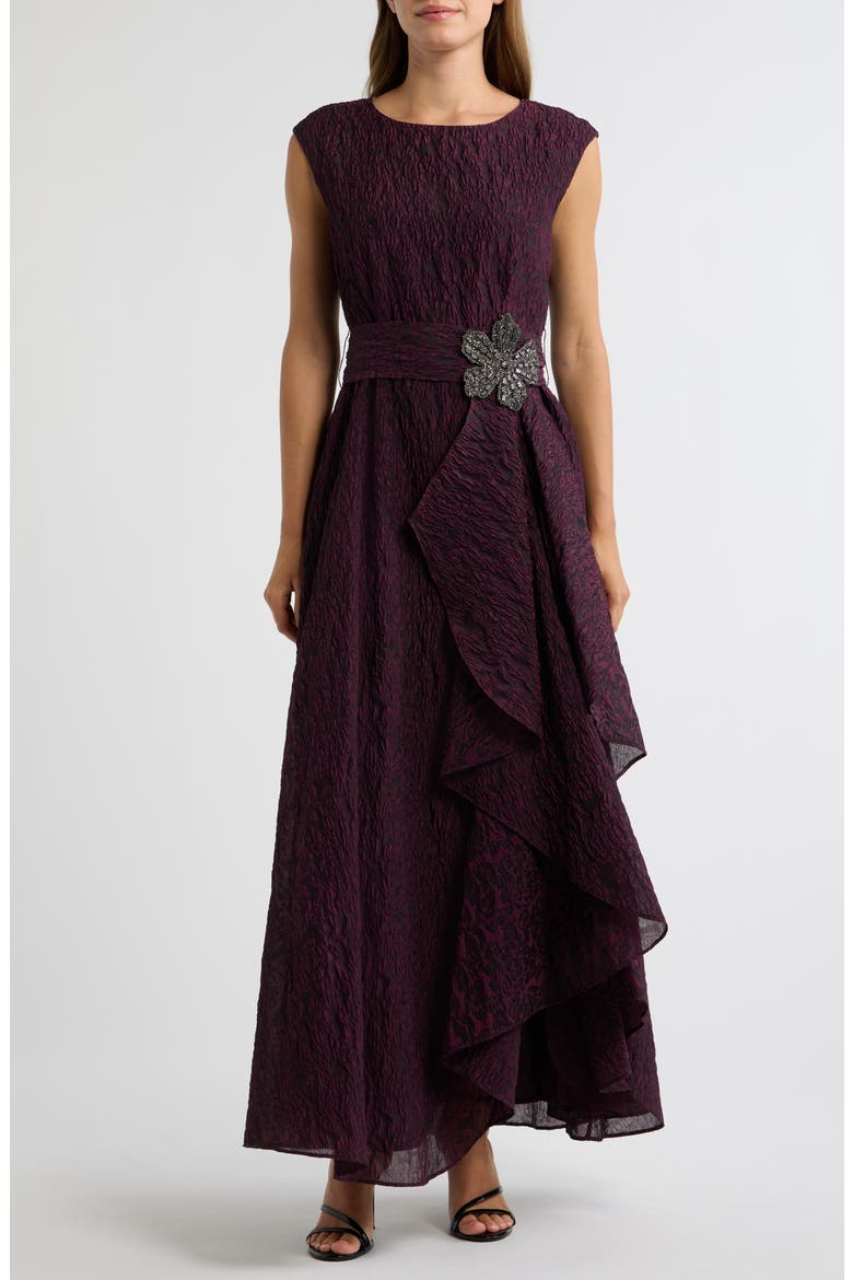 Crinkle Taffeta Sleeveless Gown, Main, color, PLUM