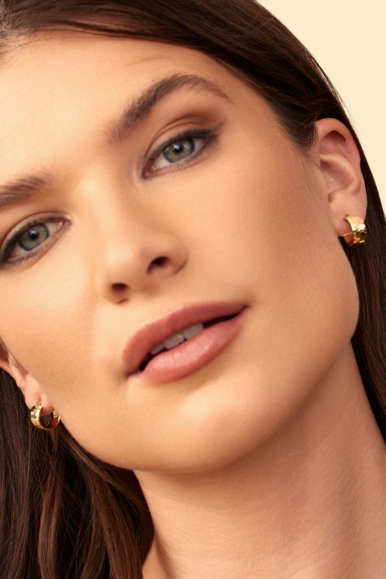 14K Gold Reflections Bold Midi Hoops, Alternate, color, Yellow Gold