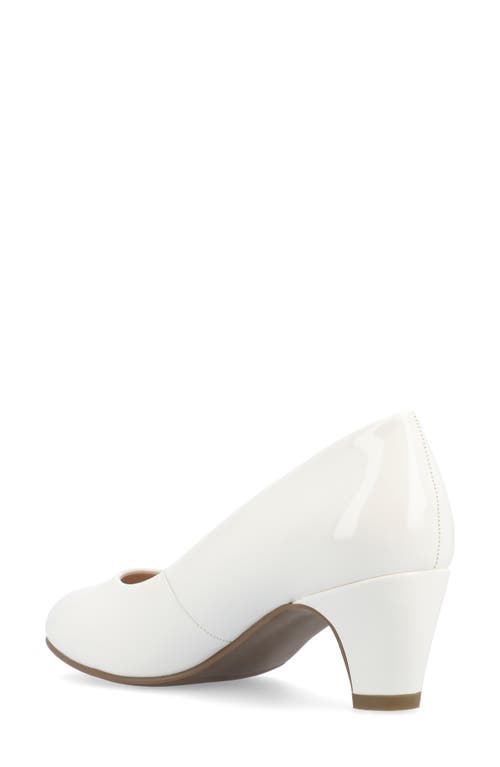 Journee Collection Luu Round Toe Pump In Patent/white