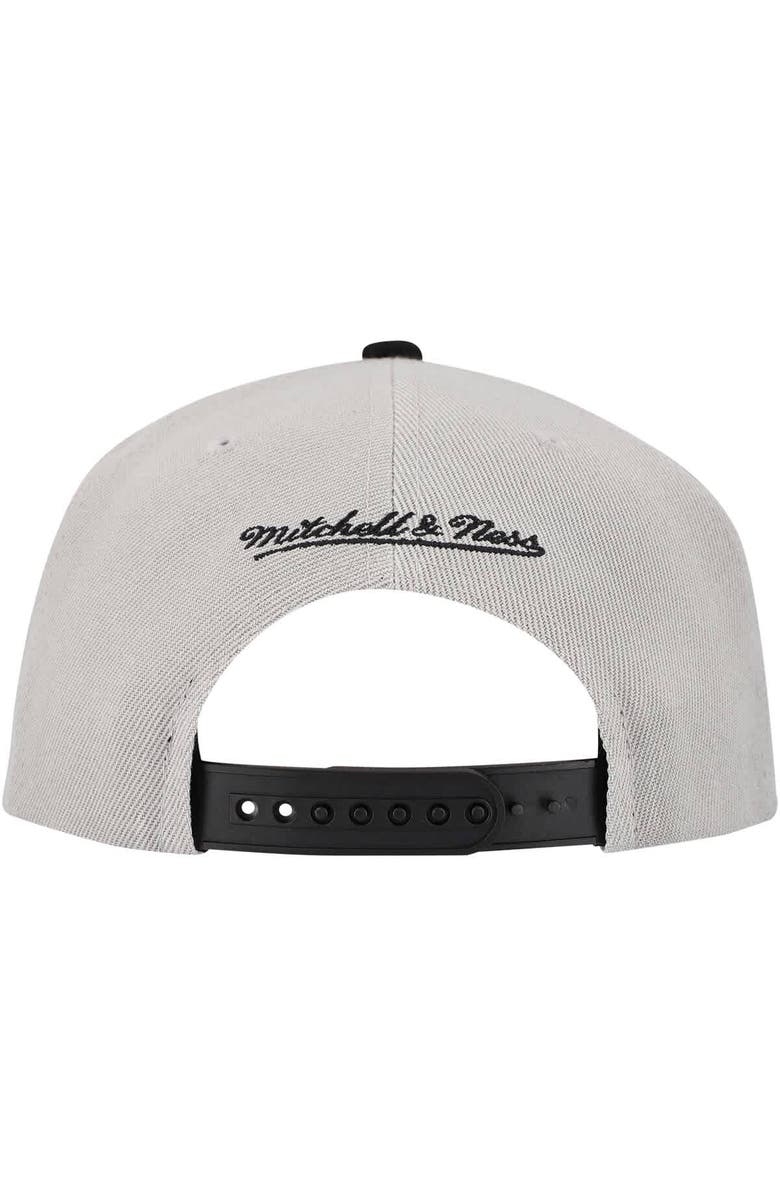 Mitchell & Ness Men's Mitchell & Ness Gray Pittsburgh Pirates Knock Out Panel Snapback Hat, Alternate, color, Gray