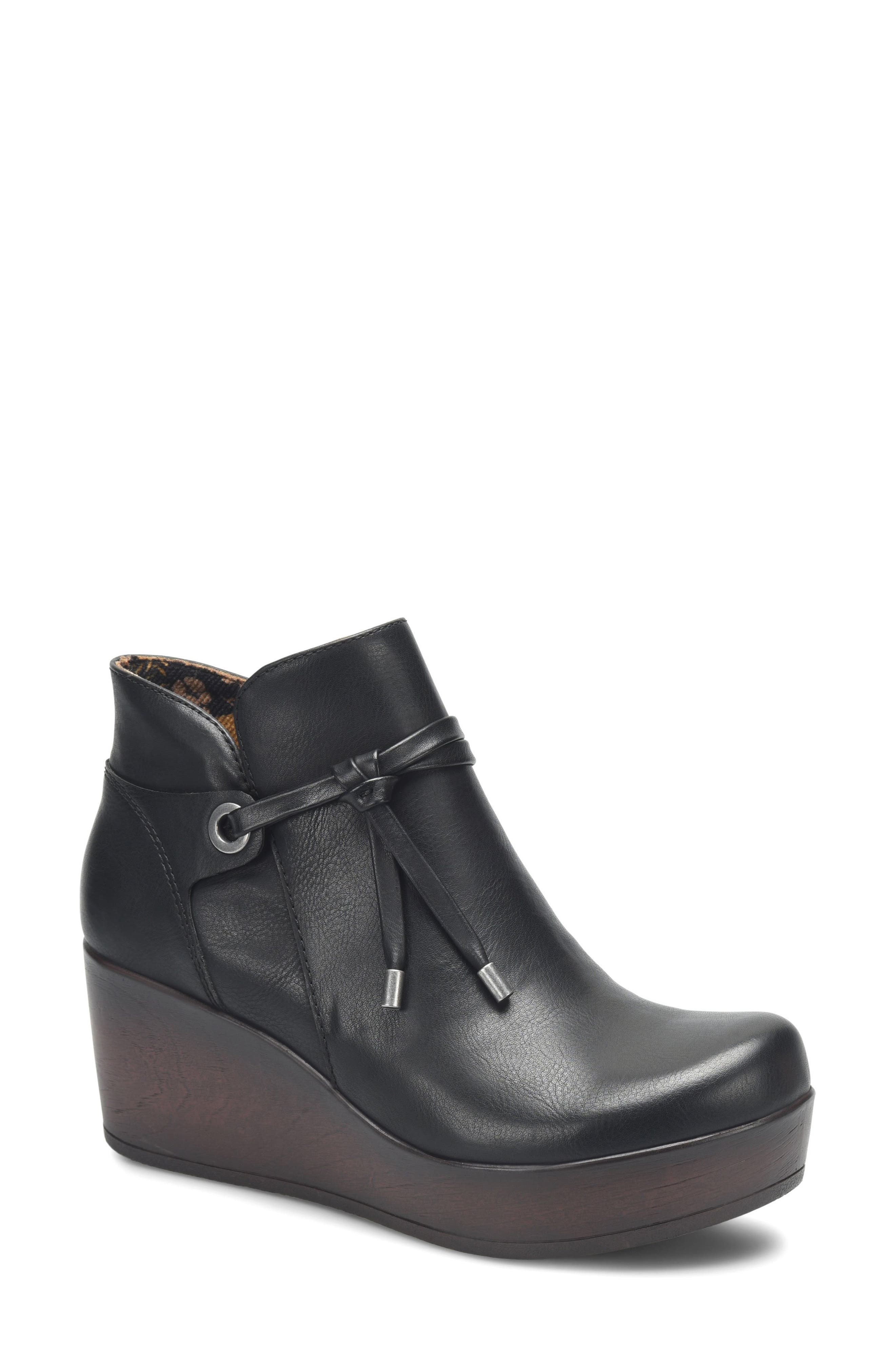 B O C BY BØRN Leonna Wedge Bootie