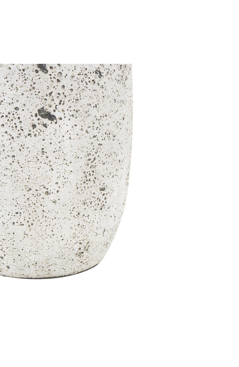 UMA Terracotta Vase, Alternate, color, White