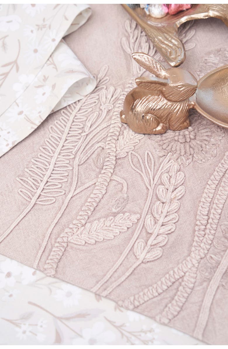 C&F Home Natural Blooms Vintage 100% Cotton Table Runner 14" x 72", Alternate, color, Gray